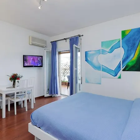 Apartment Holiday Rental St Peter'S Area