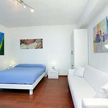 Apartment Holiday Rental St Peter'S Area *